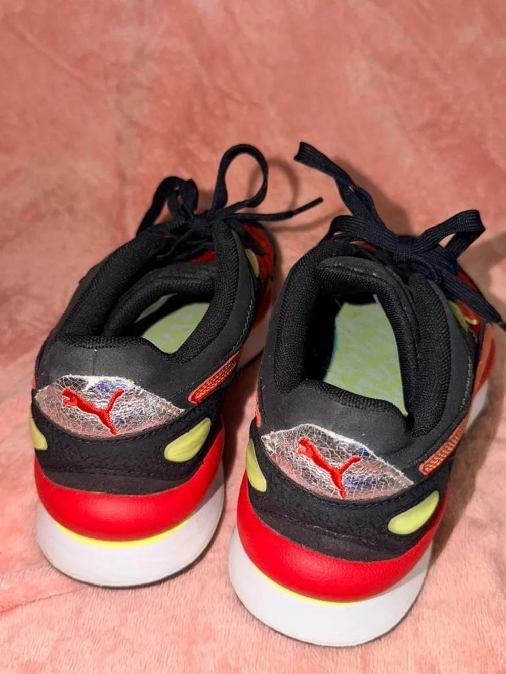 Puma Street Rider Bizerk Sneakers ❤️🖤